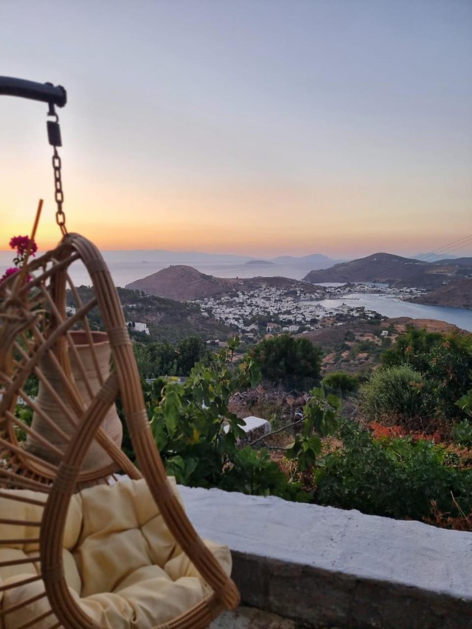 TRADITIONAL STUDIO Chora Patmos Pátmos Exterior foto